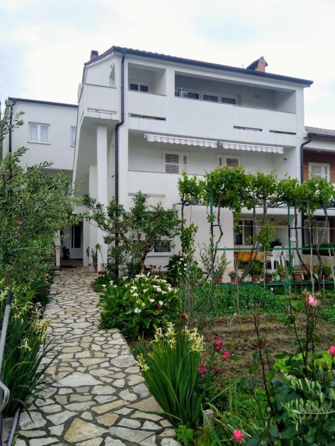 Apartman Matusan Palit55 Rab Town Exterior foto